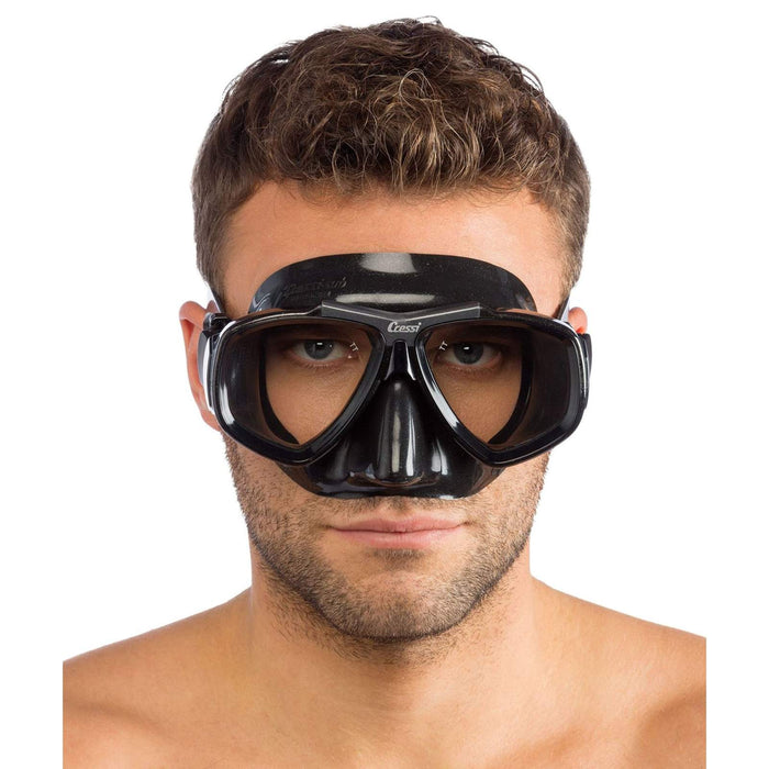 Diving Silicone Mask Focus Dark-Black Cressi DS242050