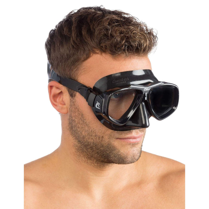 Diving Silicone Mask Focus Dark-Black Cressi DS242050